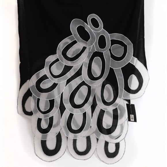 Sonia Delaunay Shawl with Appliqued Loops - Picture 7 of 8